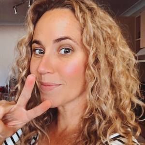 Meet your Posher, Deb